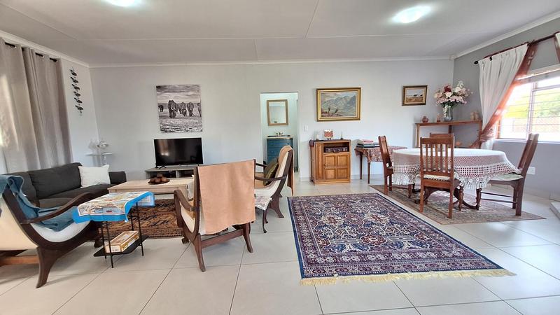 2 Bedroom Property for Sale in Die Eiland Western Cape